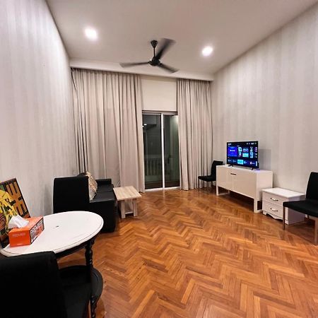 Profolio @ Straits Quay Tanjung Tokong Exterior foto